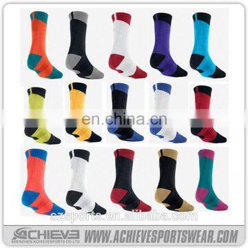 sublimated men socks/custom compression basketball socks