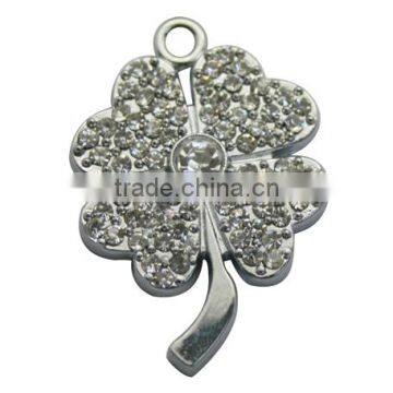 With samll diamond four leaf clover pendant Fashion four leaf clover shape chain Hot sale four leaf clover pendant