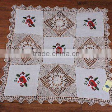 Cotton floral tablecloth crocheted design