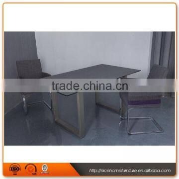 Cheap Glass Top Metal Frame Dining Table for Sale