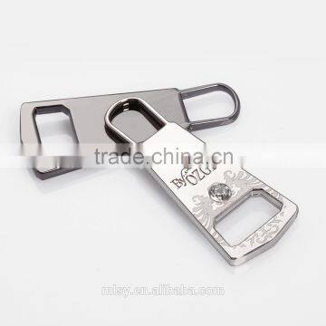 Design Bearing Puller Mechanical Dent Puller Custom Women Jacket Zipper Puller photo-4