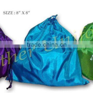 Poly silk drawstring gift pouches