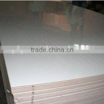 white glossy polyester MDF in 1300*2800mm