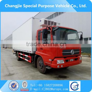 Dongfeng tianjin 4*2 mini refrigerated truck