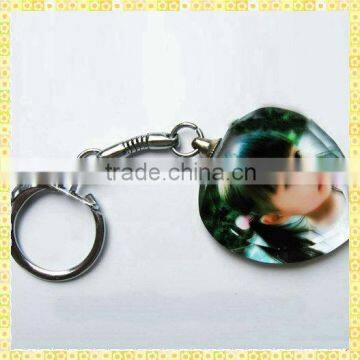 Handicraft Glass Heart Shaped Photo Keychains For Married Gifts