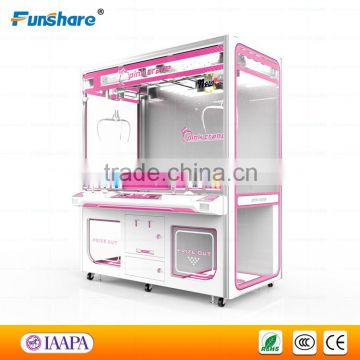 Funshare Pink Crane Hot SellingeCrane Toy Game 2P Claw Game Machine For Sale