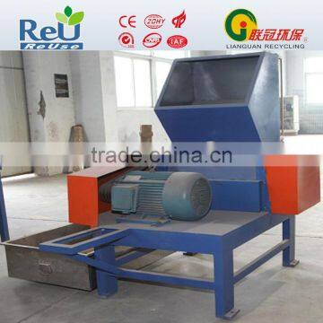 wood plastic crushing machine