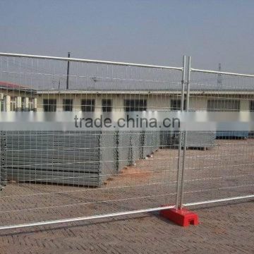 portable movable fencing