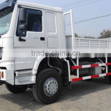 sinotruk howo 4x2 cargo truck with 290hp engine