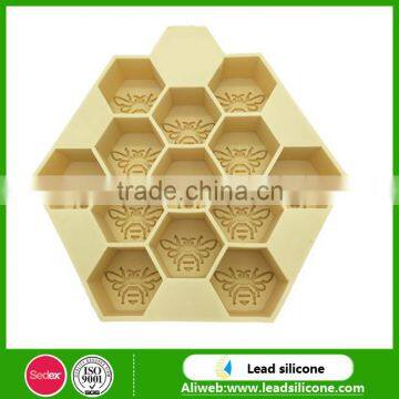 Wholesale Honeycomb Shape Silicone Ice Cube Tray ,Bee's Nest Silicone Ice Cube Tray Mold photo-4
