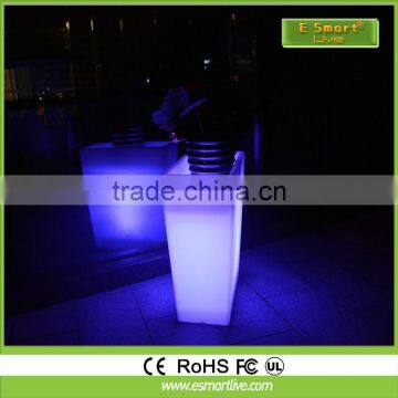 illuminated 16 color change led flower pot/vase