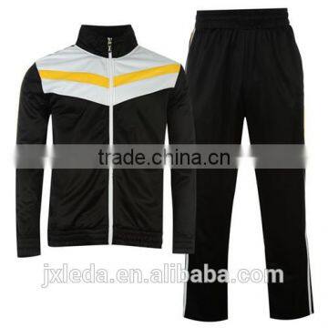 Cheap high quality polyester sports tracksuit manufacturers in China