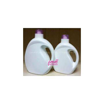 Laundry detergent bottle