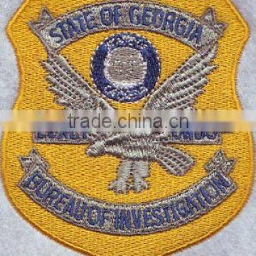 2016 Hot sell chinese cheap wholesale shield design 100% custom embroidery patch for clothes