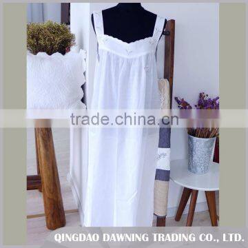 High Quality Embroidered Cotton Ladies In Nightgown