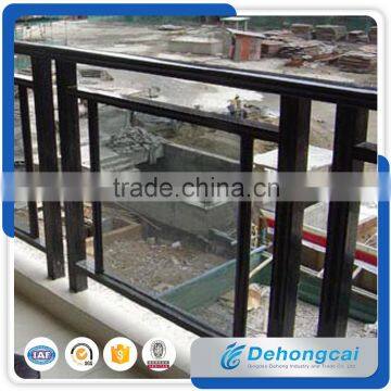 Customized Unique Glass Regular Durable Wrought Iron Fence