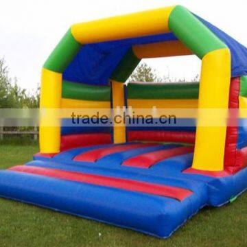 outdoor game!!colorful inflatable bouncy castle to hire