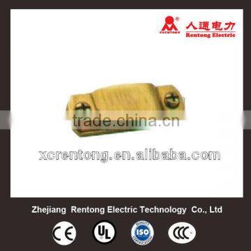 Cable saddle clamp
