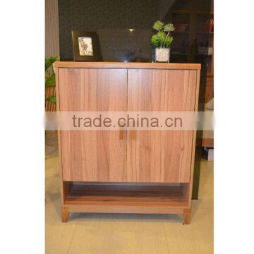 Panl shoe cabinet have a modern style