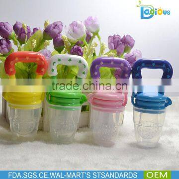 New Product Eating Utensils Food grade Baby Pacifier Liquid Fruit Vegetables Feeder