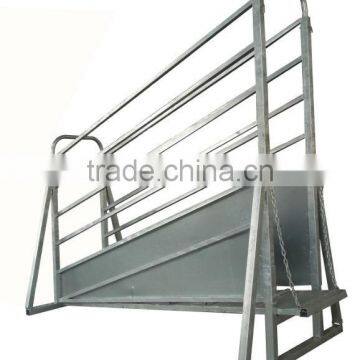Adjustable Cattle Loading Ramp