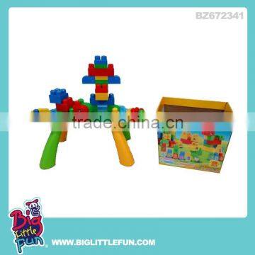 Plastic building blocks toys table