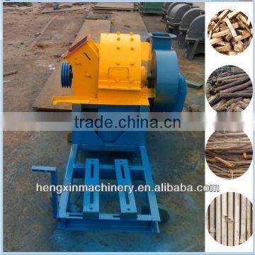 700kgs/h blade type small wood crusher