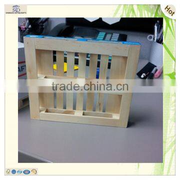 Большой деревянный паллет по американским стандартам photo-5