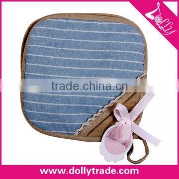 China Wholesale 100% Cotton Printed Oven Mitt and Pot Holder Set for Kitchen