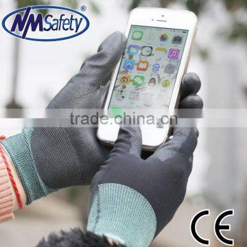 NMSAFETY 18g garden work use touch screen style working PU gloves