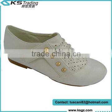 Latest Flat Canvas Shoes White Color for Women