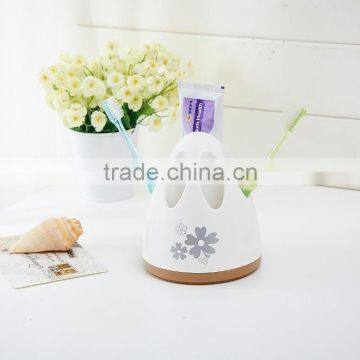 Toothbrush holder, Plastic toothbrush holder, plastic holder for toothbrush