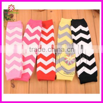 Kids zig zag printed leg warmer