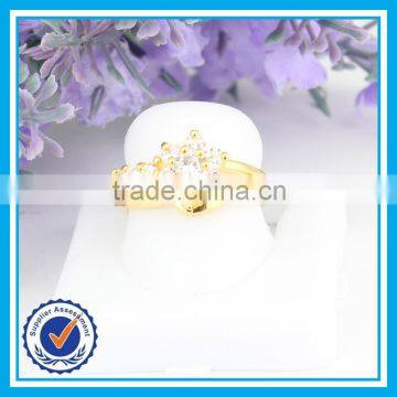 Factory Cheap Wholesale Wedding Crystal Gold Ring Design for Couples photo-3