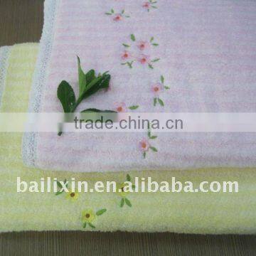 cotton and bamboo bath/face towel with embroidery&lace