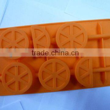 Silicone Shaped Ice Cube Tray photo-2