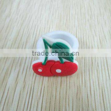 2013 Latest Various PVC finger rings for kids/cherry ring