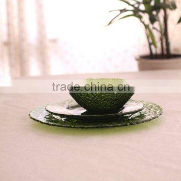 dinnerware set