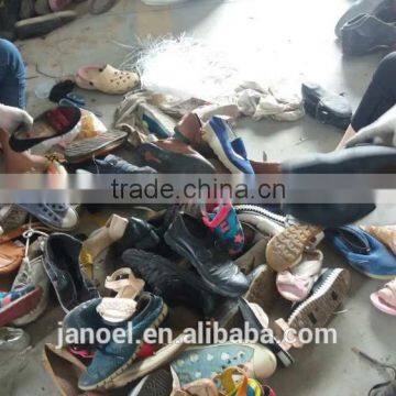 supply good quality tidywholesale second hand shoes leather used shoes for men/women export