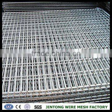 Cheap !!! Security Pvc Coated Curved Welded Wire Mesh Fence photo-2