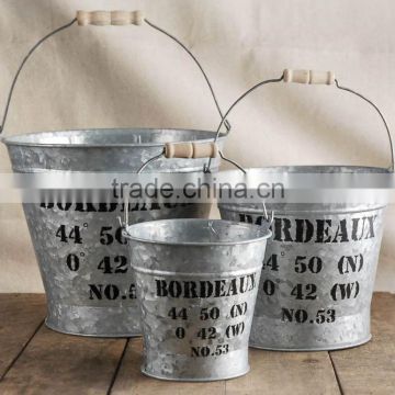 Galvanized Tin Pot Planter With Handle