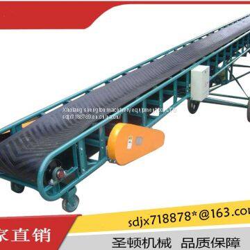 The slope belt conveyor of the mine belt conveyor is supplied