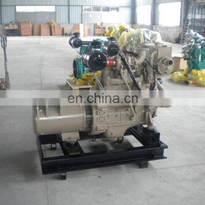 Original 4 Cylinder 4 Stroke Water Cooling Small Marine Diesel Engine 4BTA3.9-M