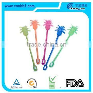 9.5" Plastic Pineapple Drink Stirrers for Bar