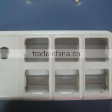 6 hole plastic socket