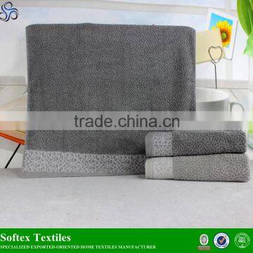 Manufacturer of 14S 100% Cotton Honeycomb Jacquard Bath Towels Special in Super Market 70x140cm 400g photo-2