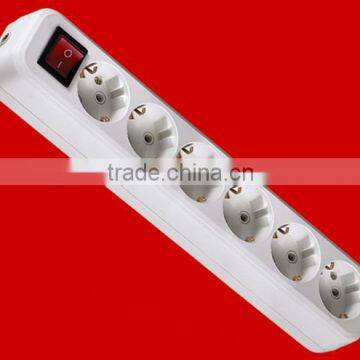 Europe Style 6 Way Extension Power Socket With Grounding and Switch (E8006ES) photo-3