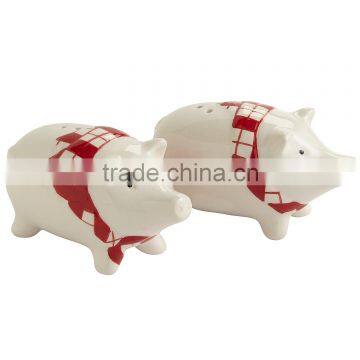 hand-painted corky dolomite pig salt pepper shaker