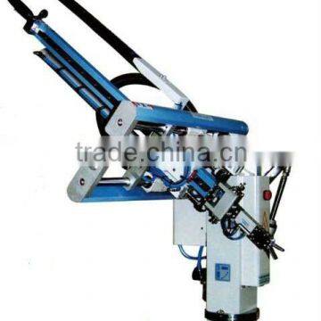 oblique/cross-peopelled robot arm