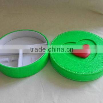 Rounded Green Leather Jewelry Gift Paper box